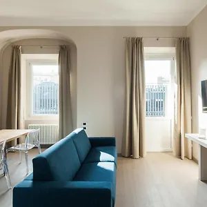 Apartamento Easyhomes-duomo Suites&apartments, Milán